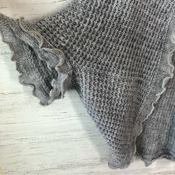 ANTHROPOLOGIE MOTH  Rocia Open Cape Shawl Knit Ruffle Cardigan XS Gray - Picture 3 of 8